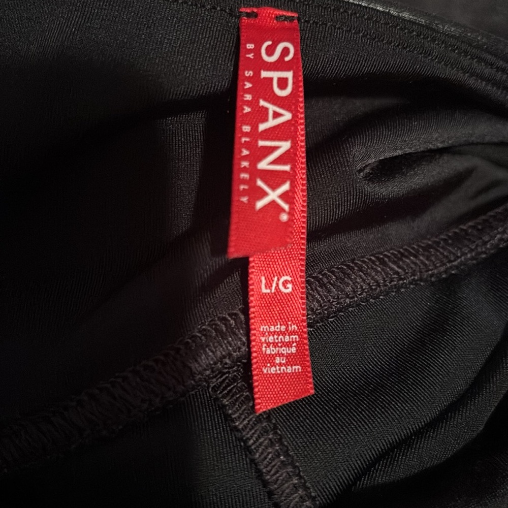 Spanx Faux Leather Leggings size L - Picture 8 of 8